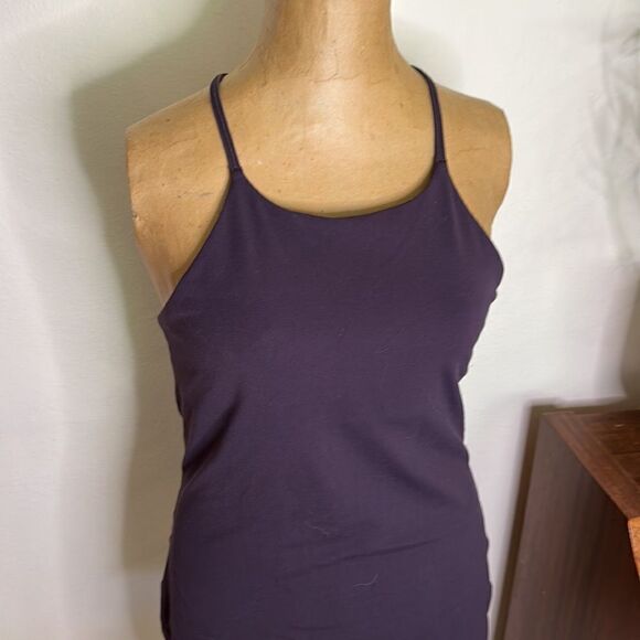 Lululemon sz 8 deep plum y back tank bra great pre owned condition - Picture 4 of 6